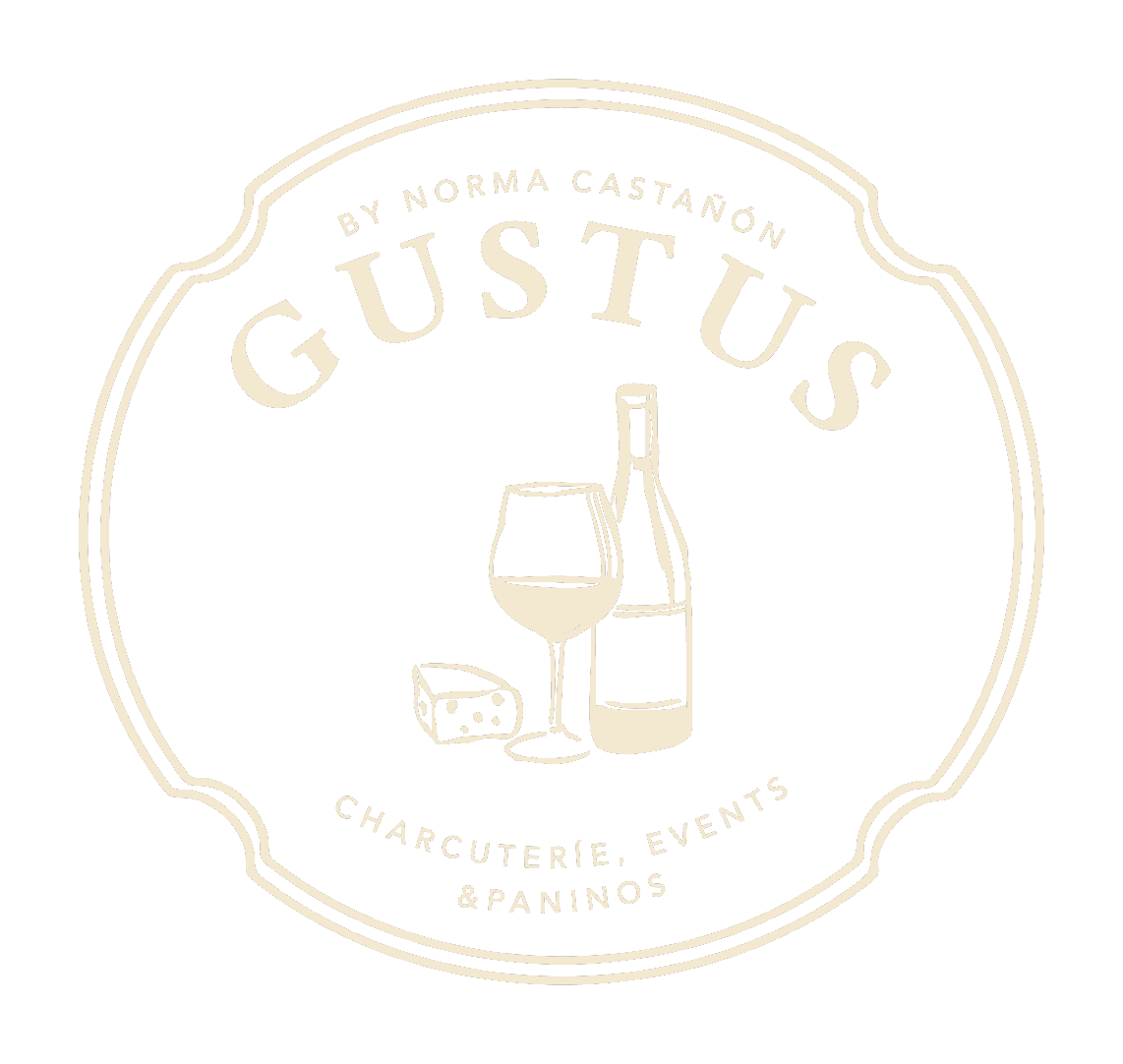 Logo de Gustus Charcutería y Vinos